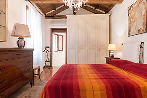 Serenissima Authentic Venice