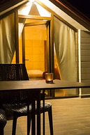 Maxuite Hotel in Home