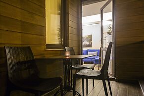 Maxuite Hotel in Home