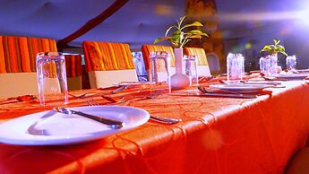 PrideInn Mara Camp & Cottages