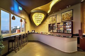 Protea Hotel by Marriott Kampala Skyz