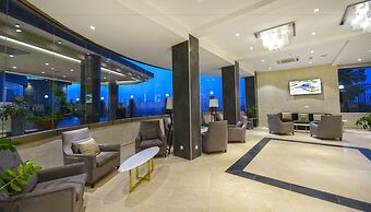 Protea Hotel by Marriott Kampala Skyz