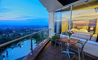 Protea Hotel by Marriott Kampala Skyz