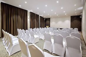 Protea Hotel by Marriott Kampala Skyz