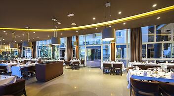 Protea Hotel by Marriott Kampala Skyz