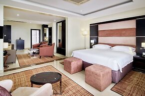 Protea Hotel by Marriott Kampala Skyz