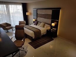 Protea Hotel by Marriott Kampala Skyz