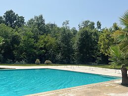 Mak Albania Hotel