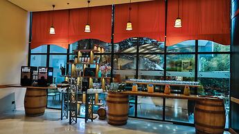 Mak Albania Hotel