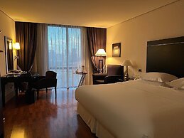 Mak Albania Hotel