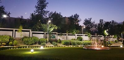 Mak Albania Hotel