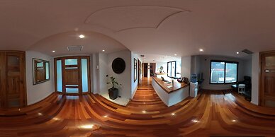 Mak Albania Hotel