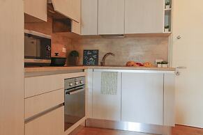 Mazzoni 15 Modern Flat