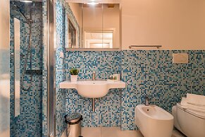 Mazzoni 15 Modern Flat