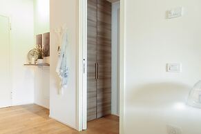 Mazzoni 15 Modern Flat