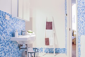 Mazzoni 15 Modern Flat