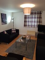 Executive Open Plan Apartment in Leith