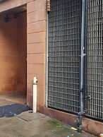 Executive Open Plan Apartment in Leith