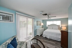 The Seashell. Private Home #54561 3 Bedrooms 2 Bathrooms Home