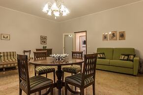 Rialto Bridge Venetian Style