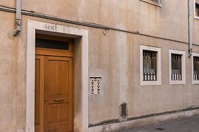 Rialto Bridge Venetian Style