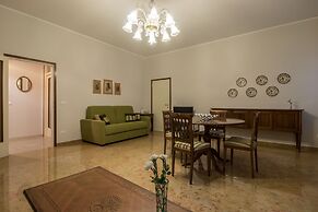 Rialto Bridge Venetian Style