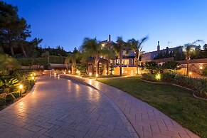 Quinn Hill Luxury Villa