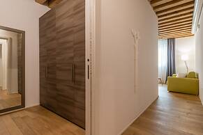 Mazzoni 10 Modern Flat