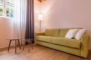 Mazzoni 10 Modern Flat