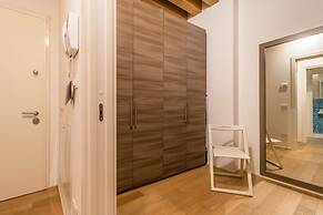 Mazzoni 10 Modern Flat