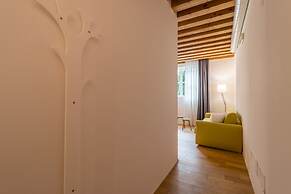 Mazzoni 10 Modern Flat