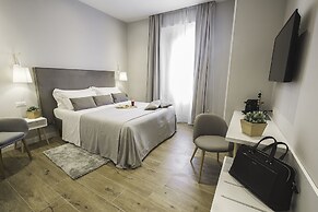 Colonna Luxury Suites