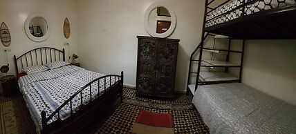 Sunset Surfhouse - Hostel