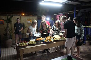 Sunset Surfhouse - Hostel