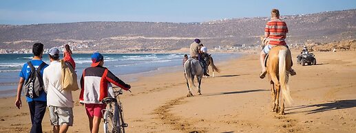 Sunset Surfhouse - Hostel