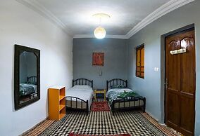 Sunset Surfhouse - Hostel