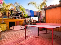 Sunset Surfhouse - Hostel