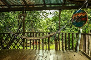Tapir Lodge