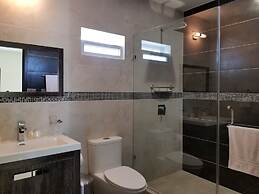 Casa Margarita Hotel And Paradise