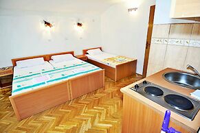 Apartments Marinovic