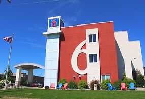 Motel 6 Mankato, MN