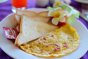 Crystal Bay Pool View Bungalow