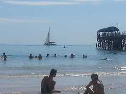 Adelaide Luxury Beach House