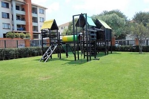 Modern Executive Penthouse All Amenities