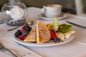 The Moon Boutique Hotel & Spa