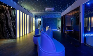 The Moon Boutique Hotel & Spa