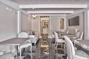 The Moon Boutique Hotel & Spa