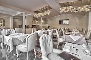 The Moon Boutique Hotel & Spa