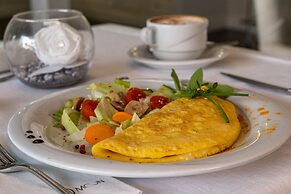 The Moon Boutique Hotel & Spa