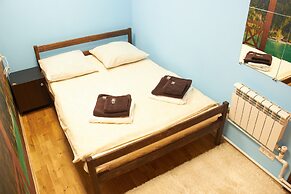 Tvoy Hostel